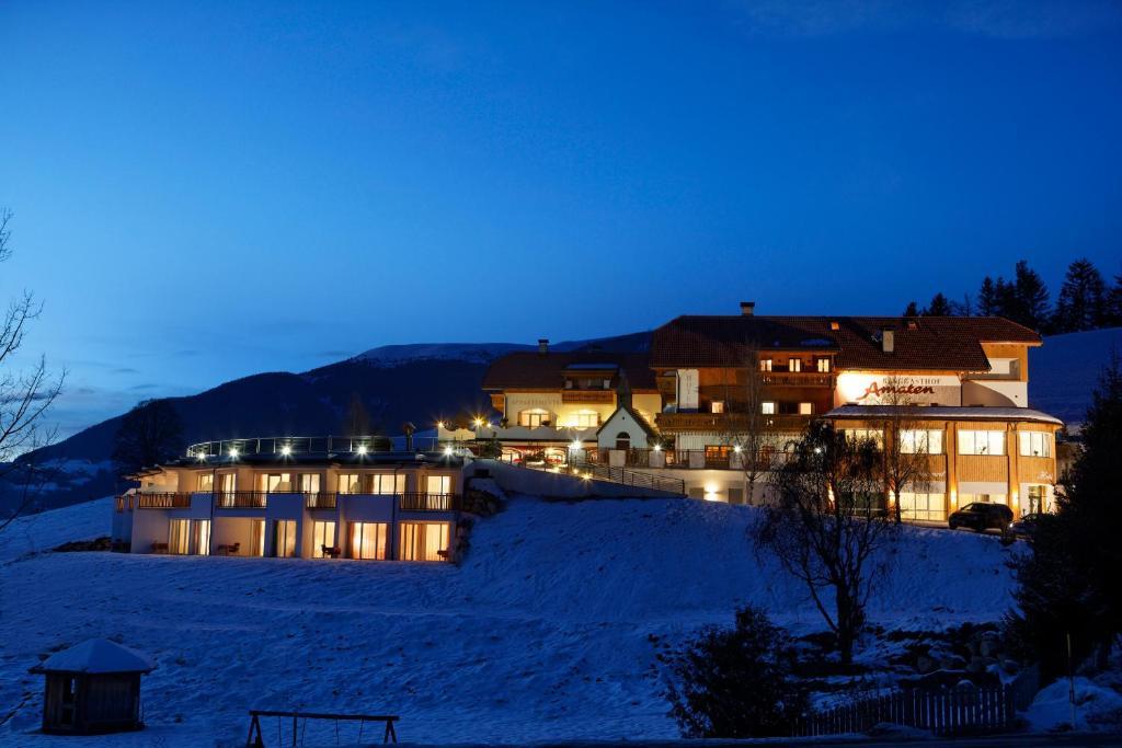 Hotel Amaten Brunico Zewnętrze zdjęcie