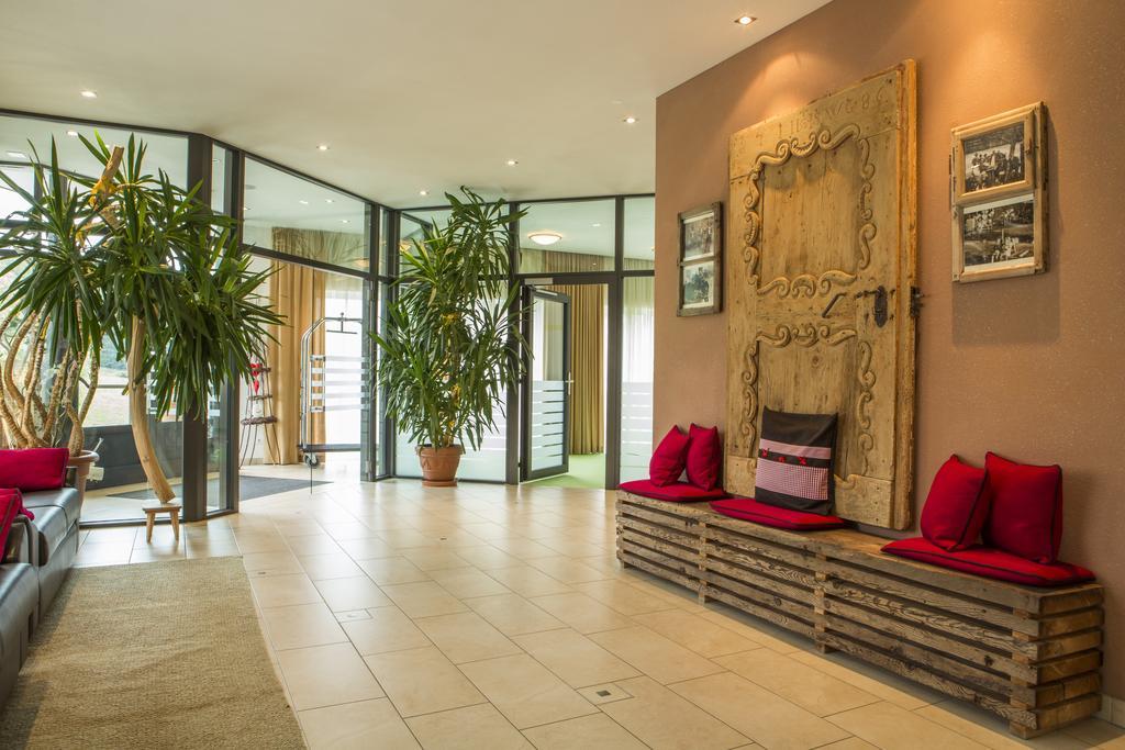 Hotel Amaten Brunico Zewnętrze zdjęcie