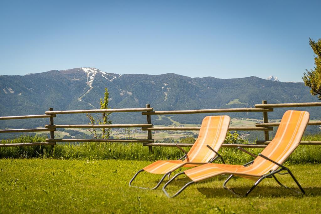 Hotel Amaten Brunico Zewnętrze zdjęcie