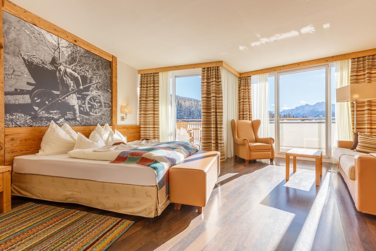 Hotel Amaten Brunico Zewnętrze zdjęcie
