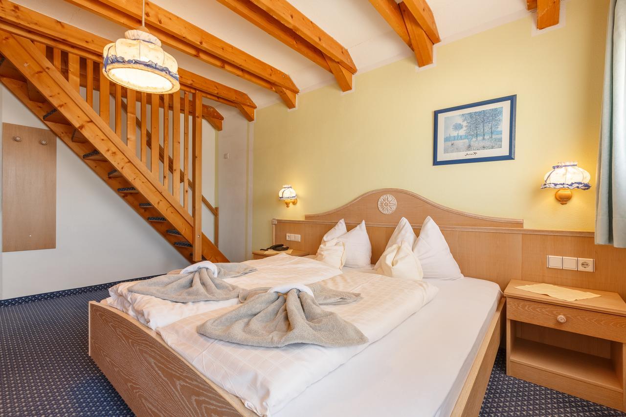Hotel Amaten Brunico Zewnętrze zdjęcie